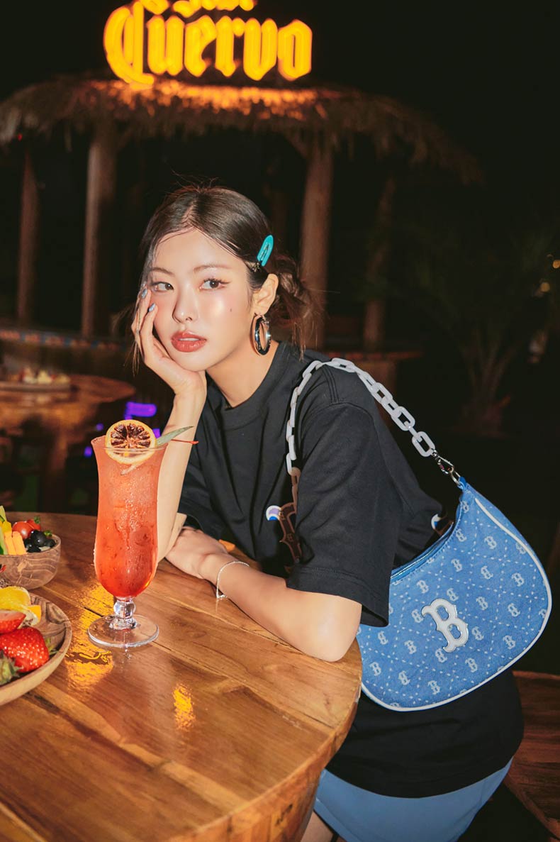 MLB BAG 17