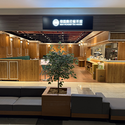 南港三井店